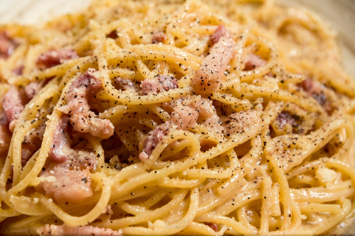 FotilityFD's tweet photo. Doesn’t this Carbonara just make your mouth water?!??
.
.
Restaurant: Al Dente
Location: University Heights, San Diego
Photographer: fotilityFD fotilty
.
.
#carbonara #aldente #italianfood #pasta #universityheights #fotility #foodporn #mouthwatering #foodphotographer #foodphoto https://t.co/ljirqo3Ctx