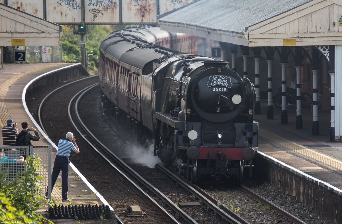 StrenwickPark's tweet photo. British India Line Christchurch 9/7/2023 56 Years End of Southern Steam Tour #MerchantNavyclass #trainspotting #Railwaytouringcompany #mainlinesteam https://t.co/9gL5Z4KObT