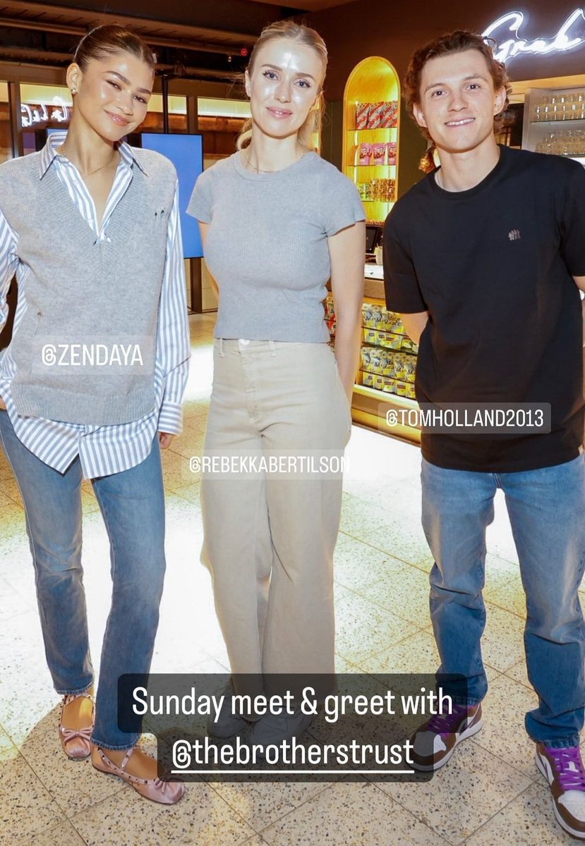TomdayaBrasil's tweet photo. Mais de Tom Holland e Zendaya na sessão especial de exibição do filme 'Uncharted: Fora do Mapa', promovido pelo @Tbrotherstrust. ❤️

📸 fullframeevents. https://t.co/kwggH3zU7L