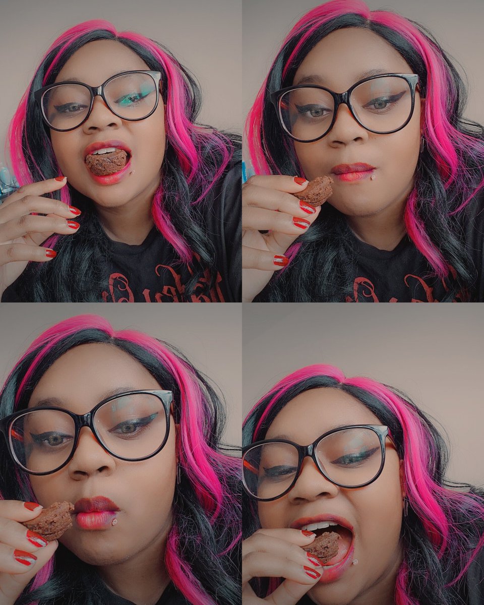 Should I make eating videos? 🤎 #brownies #eating #makeup #pinkandblackhair #chunkyhighlights #altgirl #glasses #omnomnom #piercing