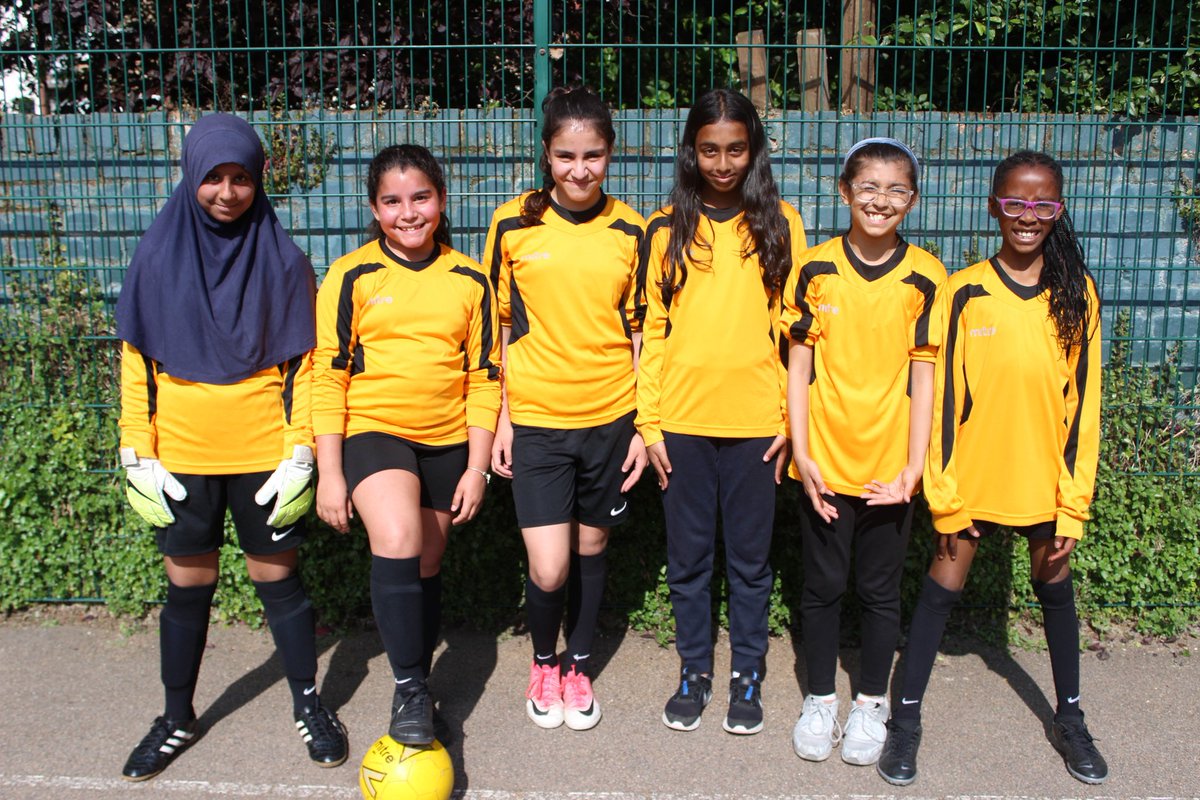 The year 5/6 girls football team played tremendously well in their friendly fixture against the amazing <a href="/5tJohnsTower/">St John's CE Primary School (Bethnal Green)</a>!