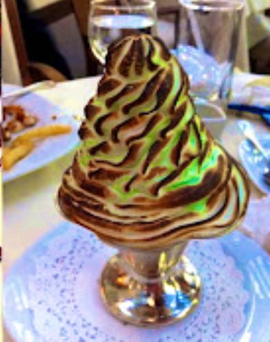MAGS_SP's tweet photo. El restaurant se llamaba Luisiana sin la "o" y este postre de menta con helado de vainilla era 👌🏻 recuerdo que el mesero iba a la mesa y lo flameaba. #CentroMty #Monterrey https://t.co/WPJIa5DwJs