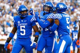 KalebLanier's tweet photo. All Glory To God! Thanks to @CoachC_Collins I am blessed to receive an offer from the University of Kentucky! #GoWildcats @dareu_i @RecruitGeorgia @247Sports @Rivals @On3Recruits @D1Factory @NEGARecruits @BCpipeline @D1RecruitNation @Coachlewis24DBU @CoachFelton1 @SECrecruitnews https://t.co/hokvWNHQA9