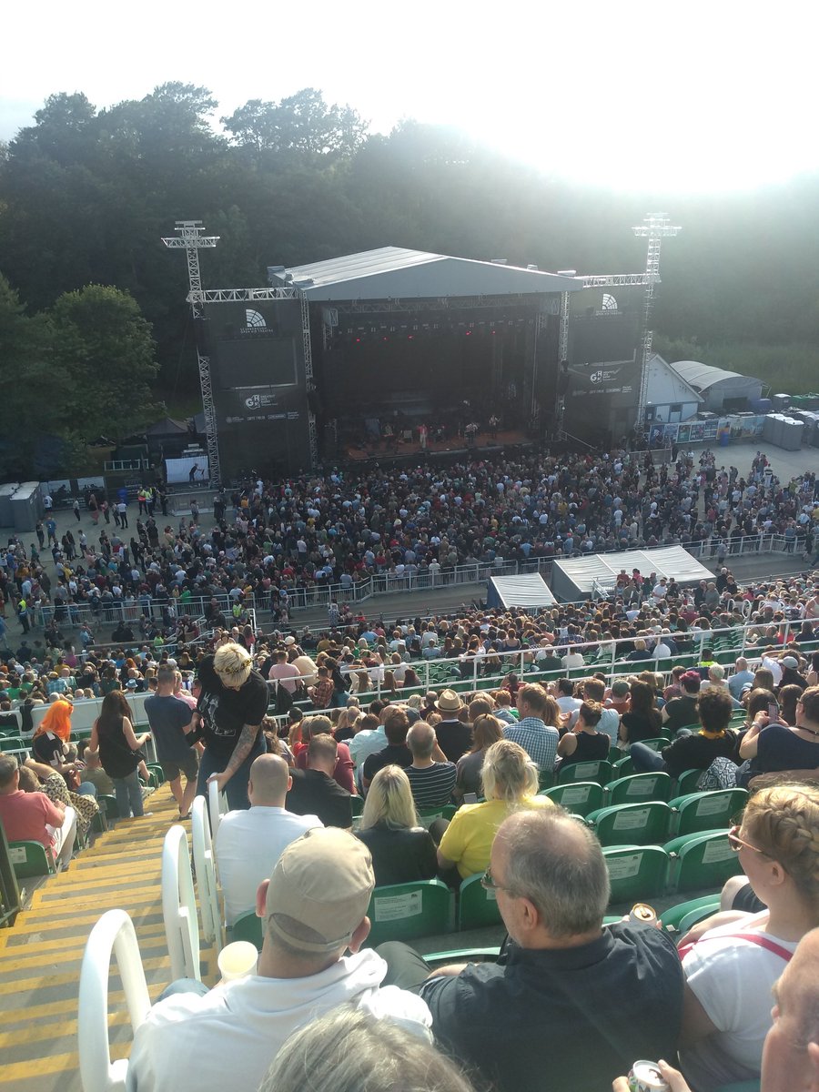 Sunday Schmunday! Is there anyone left in town not at <a href="/welovepulp/">Pulp</a> tonight? <a href="/ScarboroughOAT/">Open Air Theatre</a> #pulpscarborough