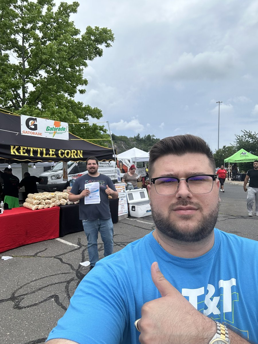biggriffnrg's tweet image. Getting some business prospecting done at the Waterbury food truck festival today, and yes of course, we sampled some of the food! #WiNEverything #WinLocal @ChrisAcerra @corylp101 @learnfromvern @ChazSanchezAtt @emilywiper @firas_smadi @TheRealOurNE