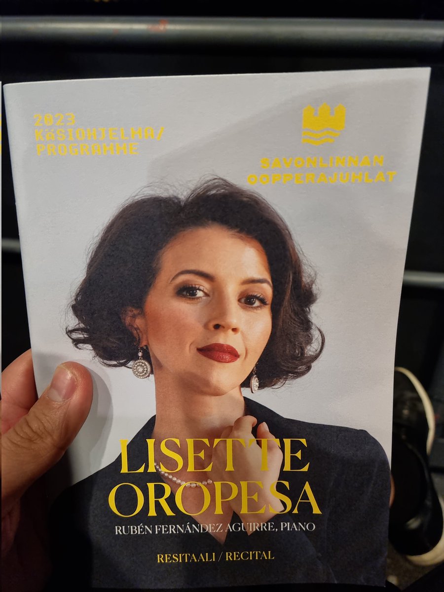 olli_t_a's tweet photo. Wonderful @Lisette_Oropesa provided us a bridge between 1800s French & Spanish music tonight in Olavinlinna castle. Bravo! What an experience @operafestivalfi #Rodrigo #Massenet #Bizet #Guridi #deFalla https://t.co/DW1DIU5Sxj