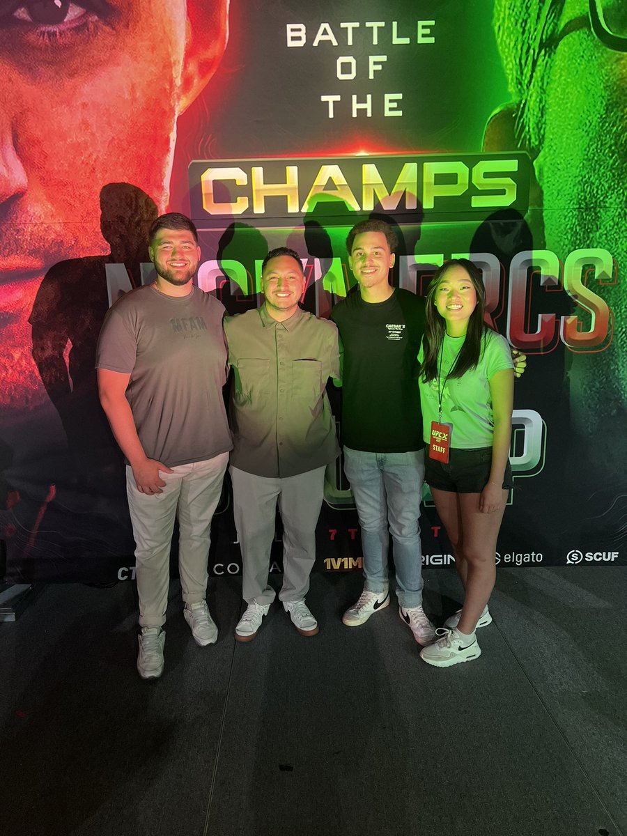 joowon1ee's tweet photo. We stay movin’ and grovin’ 🕺🕺🕺💃🏻 another event in the books ✅ #UFCxMFAM https://t.co/onpXMaC3Eu