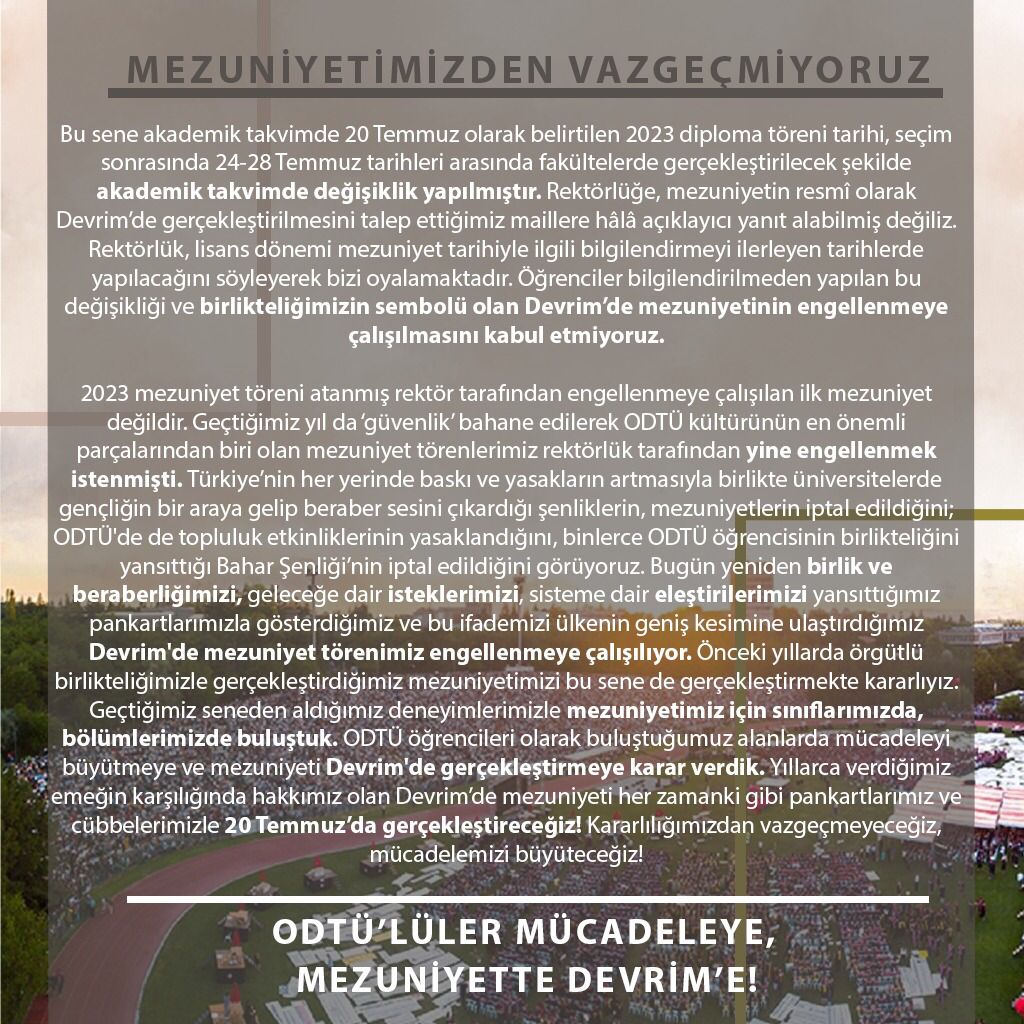 SavunOdtu's tweet photo. Yıllarca verdiğimiz emeğin karşılığında hakkımız olan Devrim'de mezuniyeti her zamanki gibi pankartlarımız ve cübbelerimizle 20 Temmuz'da gerçekleştireceğiz!
ODTÜ'lüler Mücadeleye, Mezuniyette Devrim'e!
#DevrimdeMezuniyetEngellenemez https://t.co/zXk1hHeSeO