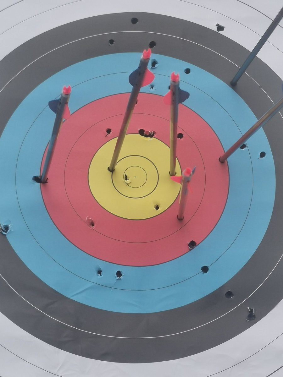 Shouldersgaming's tweet photo. After a couple of weeks it looks like me and the bow finally making friends! Thanks #neatharchery! Cant wait to be back at it next Friday #archery https://t.co/sENXouLRBB