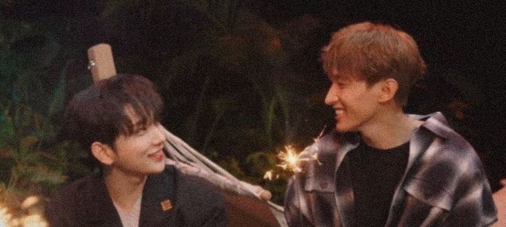 sulatkyeom's tweet photo. parallel lines, a #seoksoo au.

seokmin, an aspiring actor, and joshua, an aspiring writer coincidentally meet and their lives are now uncontrollably tangled. what’s in store for two people chasing their dreams? https://t.co/BZ7jwRbmQw