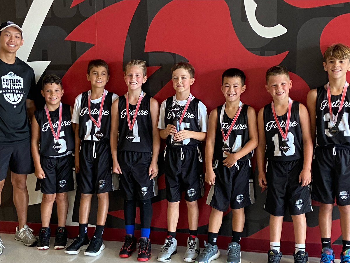 gablfuture's tweet photo. Great weekend for the 3rd Future Squads with a combined record of 5-1. Along with Team Gray and Coach Thatcher getting some first place hardware this weekend. So much fun to see the development over the season. Keep it going fellas! ๐ฅ๐ @ThatcherAhlers4 #futurefamily https://t.co/Rnv4mgw6JB