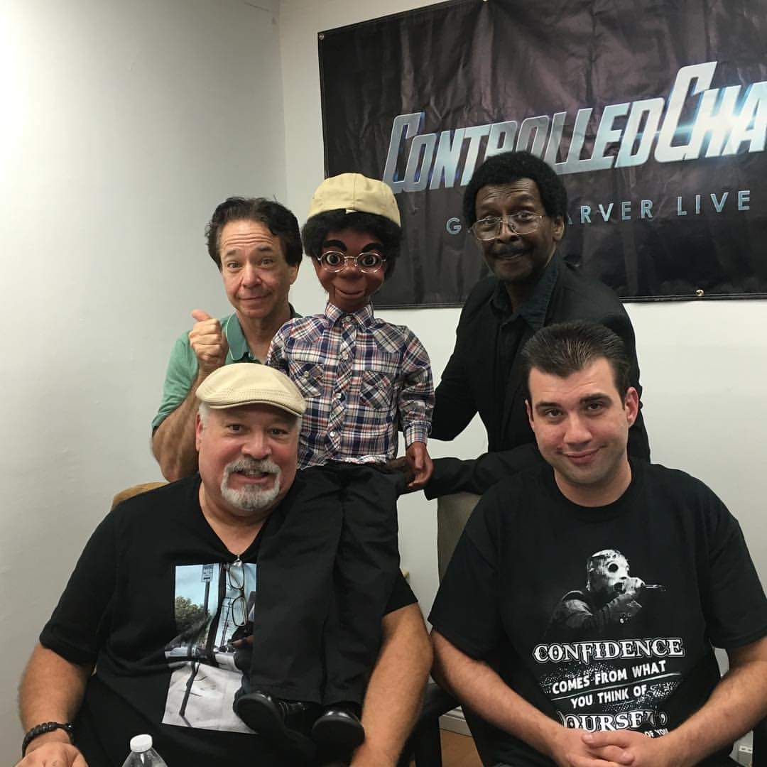With my good friend Sandy Stotzer  after a radio show with special guests Willie Tyler  and Joey Camen
#SignPoseSquad #acomicsliferadio #aclr #willietylerandlester