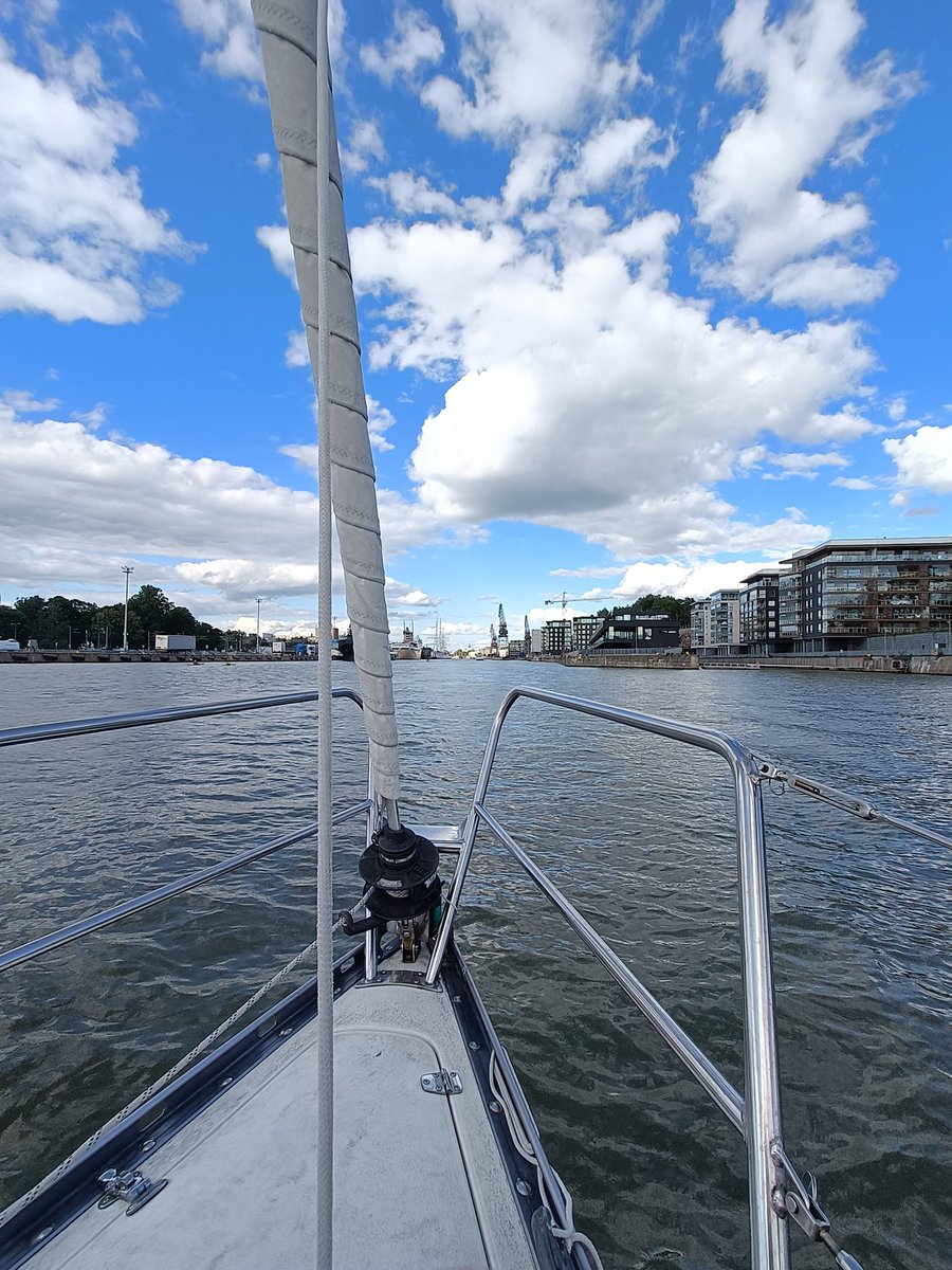 s/y Helvi tweet media