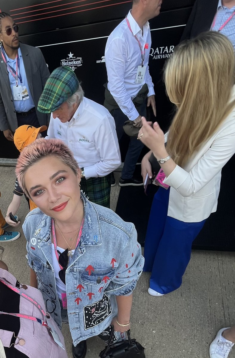 i met florence pugh at the british gp today and she was an absolute sweetheart <3

#BritishGrandPrix
