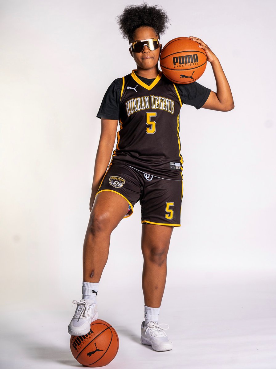 mcgirlshoops's tweet photo. Rising 5’8 sophomore guard Kamaria Bowens had 15 points in Hurban Legends 59-46 victory over True Texas Hoops 
@KamariaBowens @hurban_legends https://t.co/sMhmNEJmZR