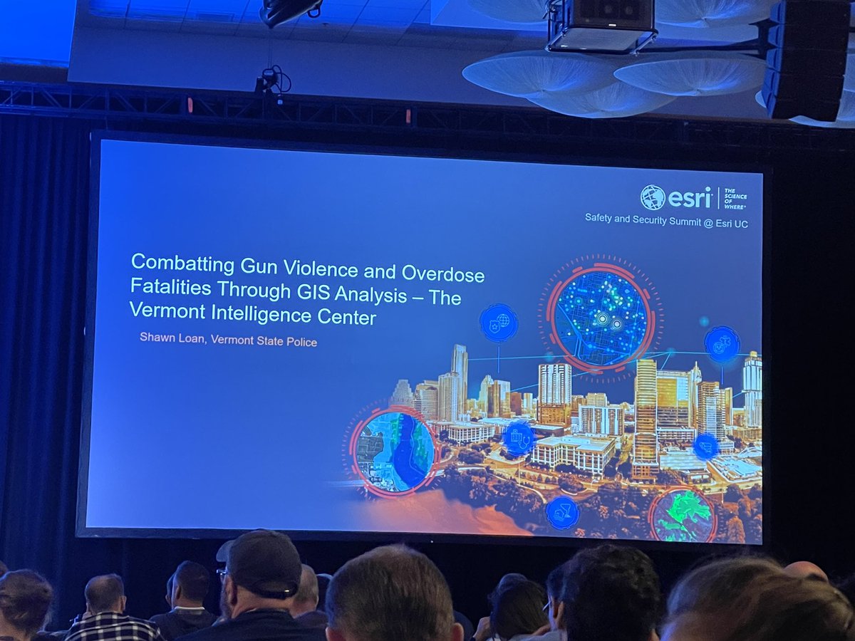 RickySalas_'s tweet image. ESRI User Conference 2023 Day 1
We’re building a safer Houston!
#HappyMapping #GIS #SanDiego