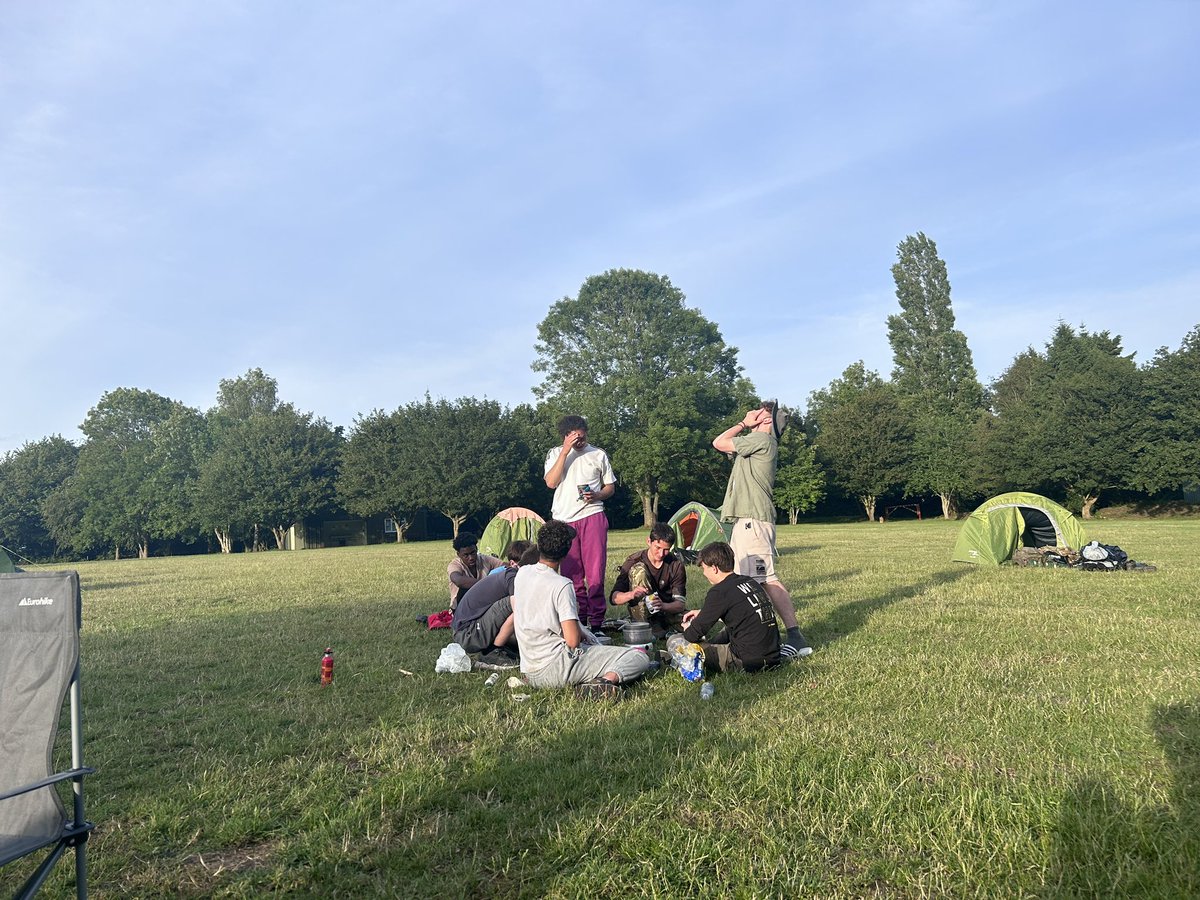 DofE Chiswick School tweet media