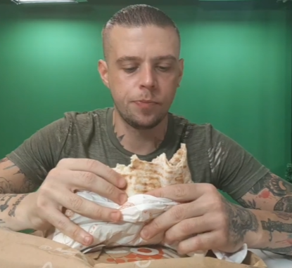 DVMJAD_'s tweet photo. Jamais de la vie c'est un vrai gigatacos hein https://t.co/mx9PYPzAVt