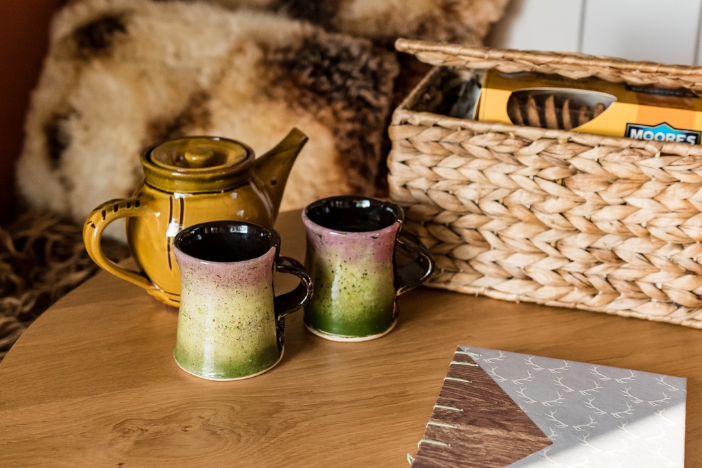 Ready for a slow Sunday?

Why not put your feet up and pour yourself a cuppa inside one of our shepherd's huts... 

Nothing gets more relaxing that a little you time with a sneaky treat or two. 

What will you do this Sunday?

Photo Credit: @rcollinsphoto