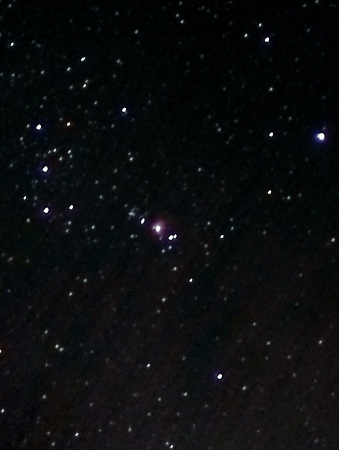 thenerdium's tweet image. PINNED TWEET:
Here's a thread of all the photos I've captured.
1) My first ever attempt at astrophotography.
2) Taurus and Mars
3) Orion Nebula
4) Milky way but in ugly JPEG colours