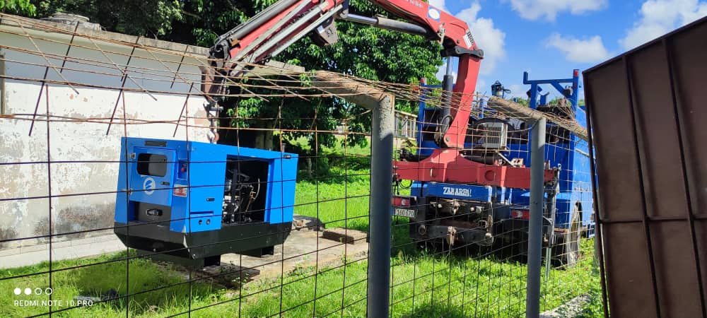 Ante las averías, la respuesta inmediata de nuestro colectivo. 

#VeranoConAmor 
#EsteEsNuestroAzul
#70Moncada
#Cuba #Camagüey #PorCamagüeyTodo