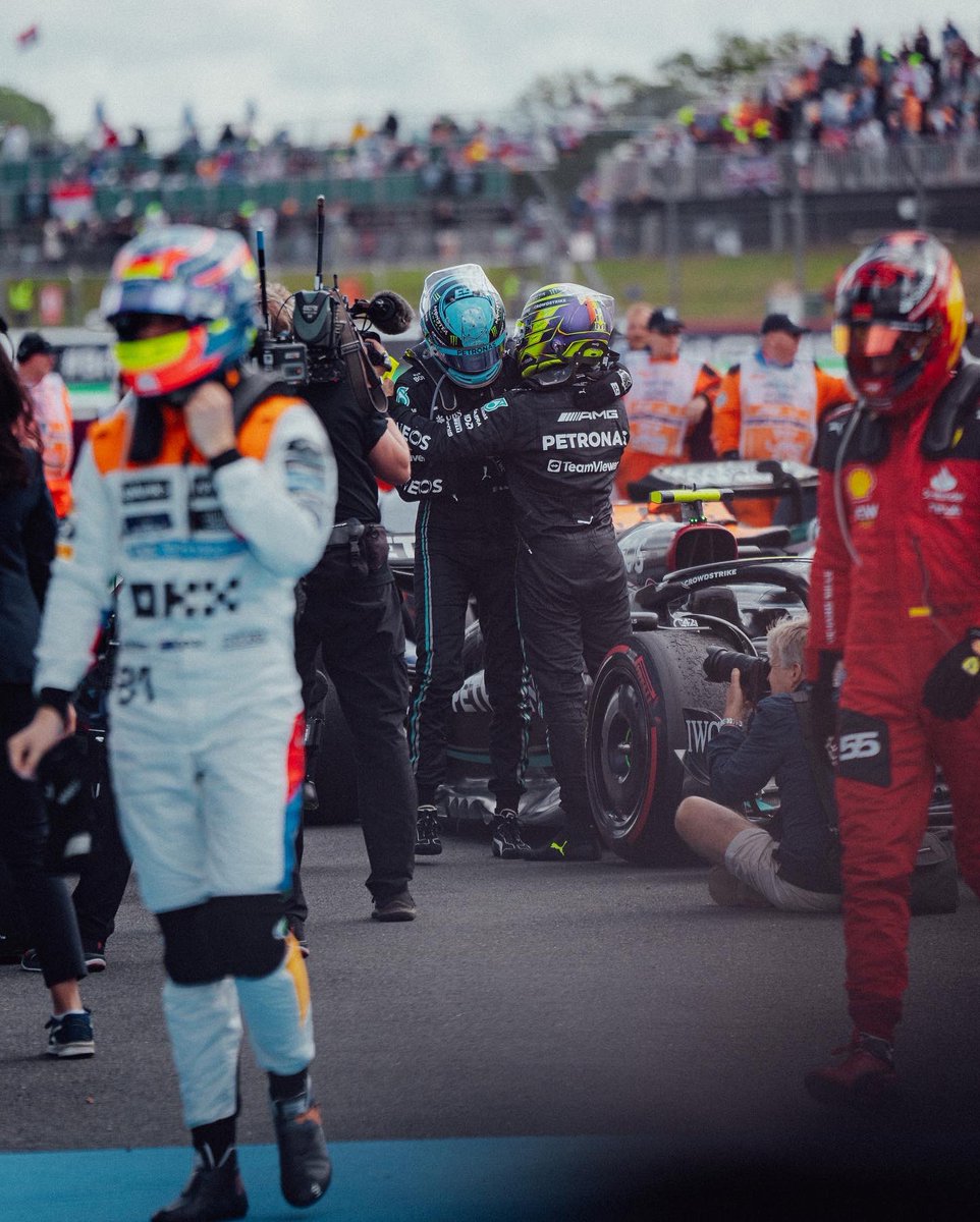 GeorgeRussell63's tweet photo. Lando, well done mate, you deserve it! P5 today after unfortunate timing of the Safety Car, but great to have two Brits up there with LH on the podium and a strong team result overall. Thank you so much for all the home support, it’s been genuinely incredible. 💙🇬🇧 https://t.co/M0m1tH7Csj