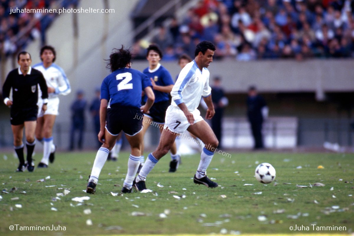 Hace 36 años hoy, semifinal de la Copa América 1987, Argentina v Uruguay en el Estadio Monumental #CopaAmerica1987 #SeleccionArgentina #SeleccionUruguaya #DiegoMaradona @Alzamendi_ok