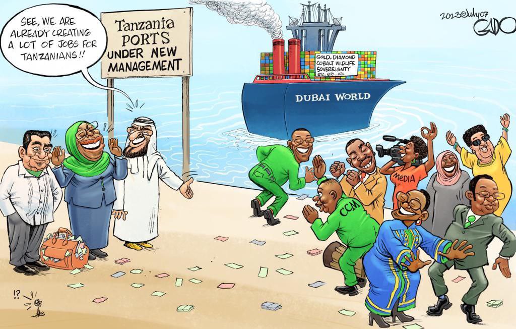 PMkohi's tweet photo. Tunaishi kwenye nchi ambayo raia wake wengi wanamini kila anachokifanya rais yuko sawa...😭😭 https://t.co/Ok9LsmLcIA