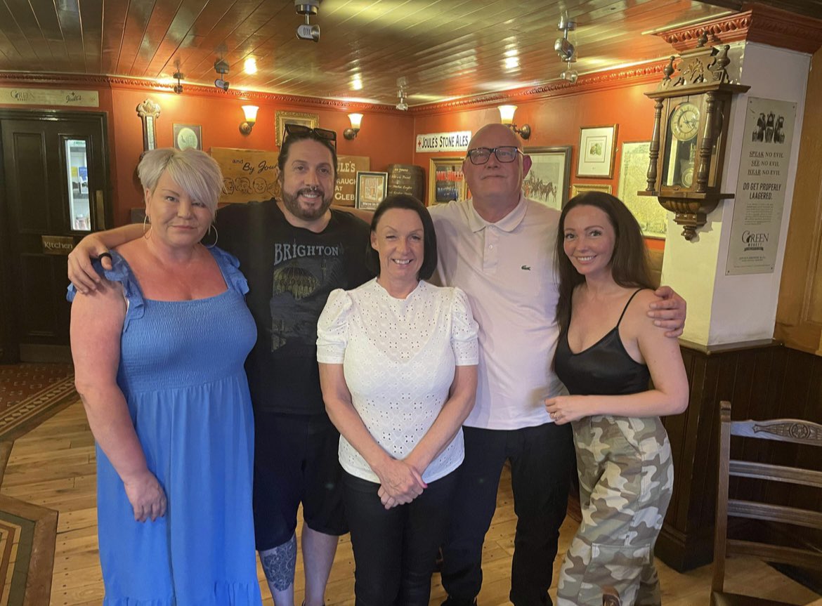 officialsammyuk's tweet image. We’re here in Stoke on Trent for the speaking event tomorrow. 

Cheers to a fab night! @darrenmurinas 

#Outoftheshadows #bornfromrape #exploiation