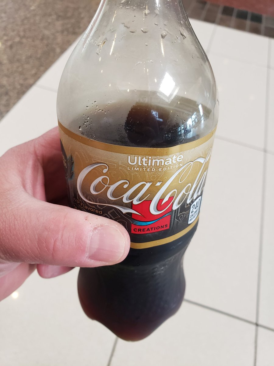 geta_lifeman's tweet photo. @IotaMega PoT. At the mall today so spent a couple bucks to try. Not bad, not sure I'd get again though. Way better than their attempt at Vanilla Coke. https://t.co/BV5VoIV29D