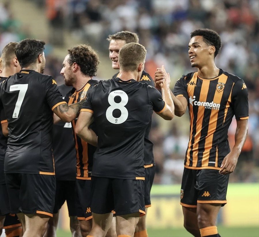HullCityStats's tweet photo. Jake Leake definitely caught the eye tonight. 💫👏🏼

#hcafc https://t.co/xEEGEljWkX