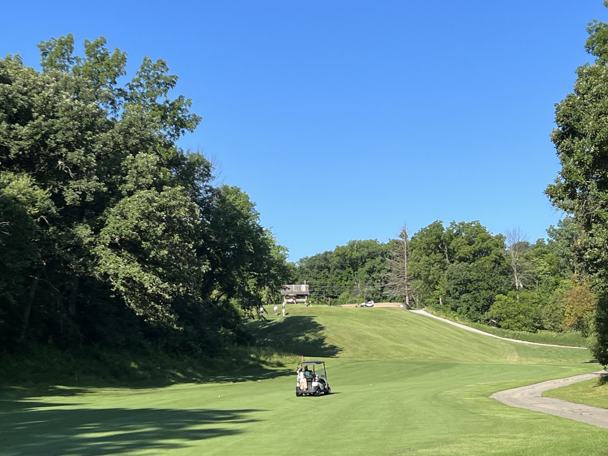 Another great year for the Iowa Masters! <a href="/theVeenk/">Veenker Golf Course</a> and <a href="/DingelGd/">Greg Dingel</a> run one of the best tournaments in Iowa. Course was perfect! Just need to convince <a href="/IowaStateU/">Iowa State University</a> they are sitting on a Perry Maxwell gem and need to fund a bunker renovation and chainsaw festival.