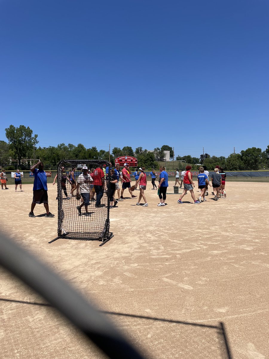 CRWashSoftball tweet media