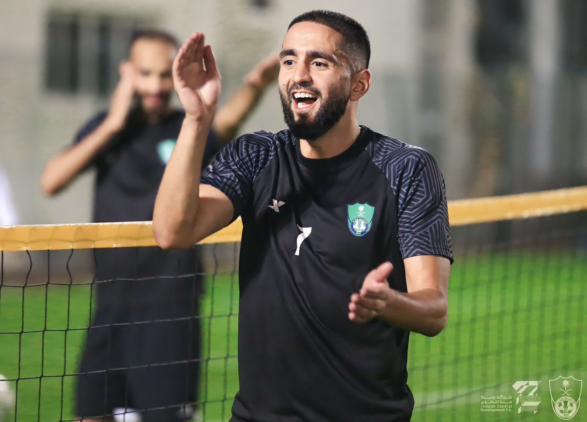 ALAHLI_FCEN's tweet photo. 📷 | Preparations are ongoing

#AHLIFC ⚽️ https://t.co/Iz1HHj1fQu