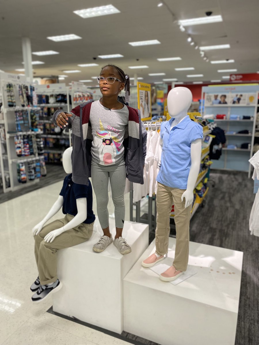 taylorstoolbox's tweet photo. @Target great mannequin  #taylorhill #tamh https://t.co/xfteH3bRaJ