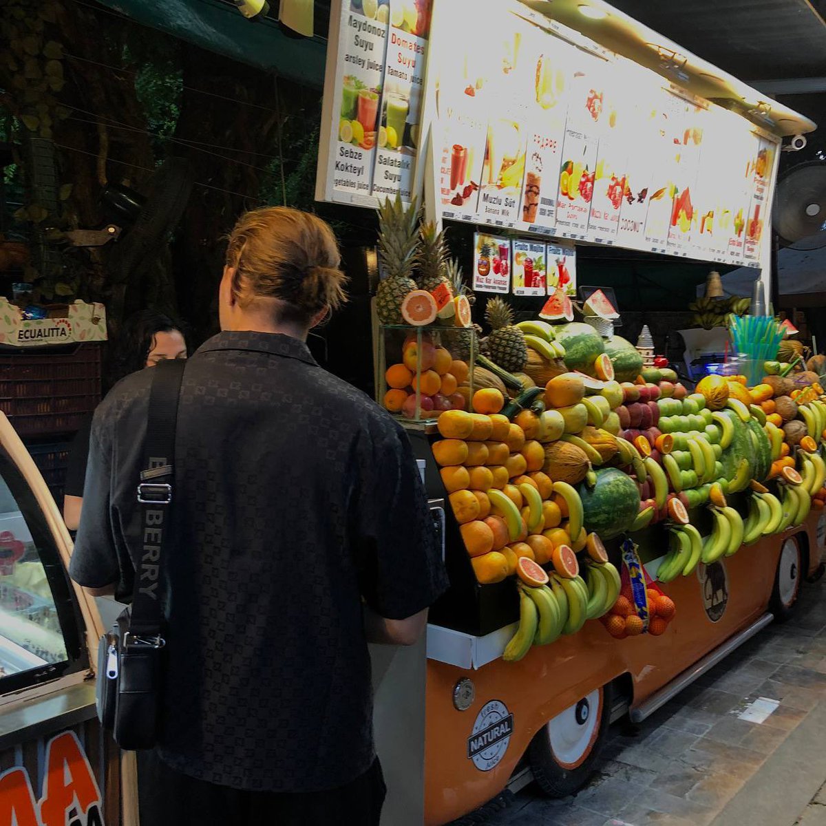 Choosing food for <a href="/isagieichi/">около бога ( near god )</a>