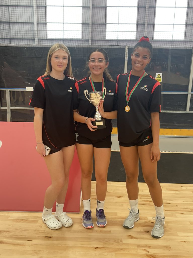 Fantastic Wales U16 Netball Regional Final in Cardiff today. 

Having 3 pupils, 2 from YBB &amp; 1 from <a href="/AddGorffBroDur/">Add.Gorff Bro Dur</a> neighbouring schools in the winning squad is fantastic. 

You played smart, mature, accurate netball, 👌 great to watch  #Talent #Brightfutures