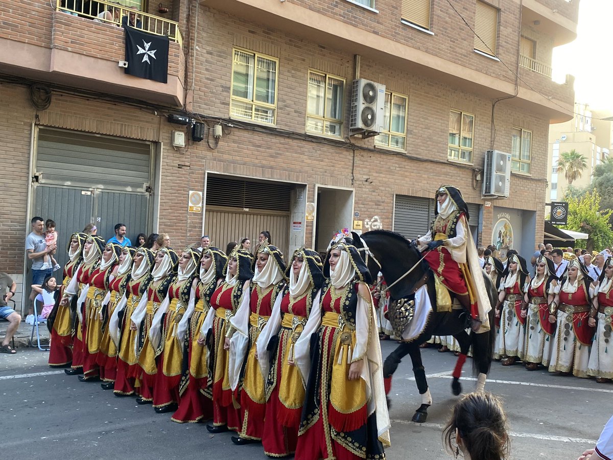 davidmc_75's tweet photo. Entrada Mora San Blas 2023 ✝️ la Catedral de la Música Festera 🎶🎼 #morosycristianos #entradacristiana #capitania #fiestasmorosycristianos #Alicante #sanblas #costablanca #comunitatvalenciana #españa #spain #tradicion #musica https://t.co/dEdG857ZOQ