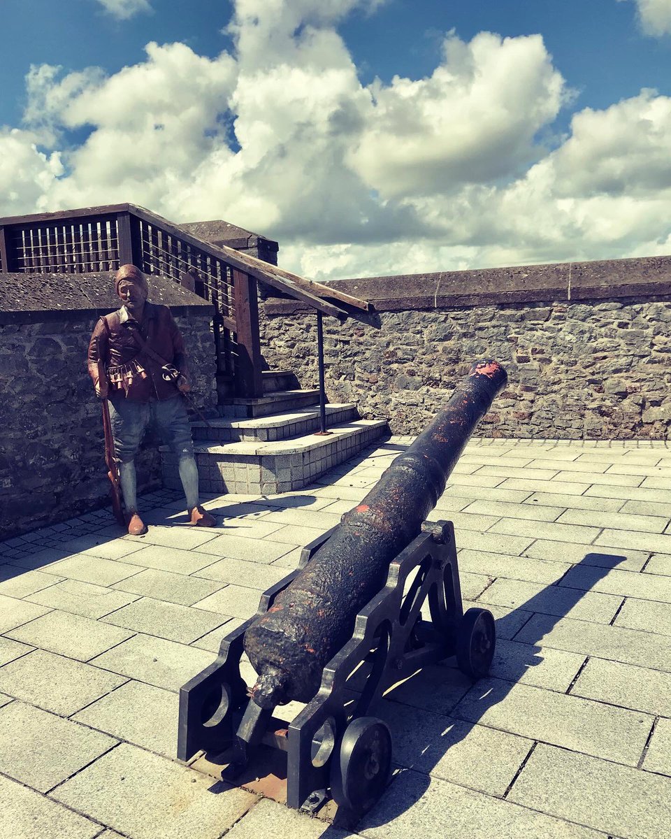 SineadBarry77's tweet photo. My first trip to @ElizabethFort_  @amanublanco #sunday #elizabethfort #museum #barracks #fort #17thcentury #ireland  #theview #Canon #Sunshine #Clouds  #corkcity #iphoneonly #filter @corkbeo @pure_cork @yaycork @CorkDaily @LovingCork @CravingCork https://t.co/YXyv1vxwkG