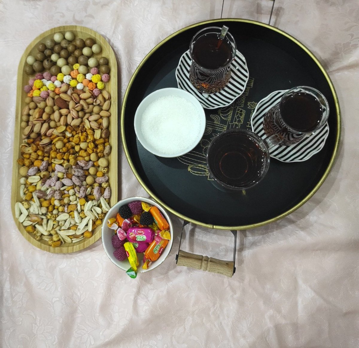 Bizim yengelerle muhabbet ortamı 🩷