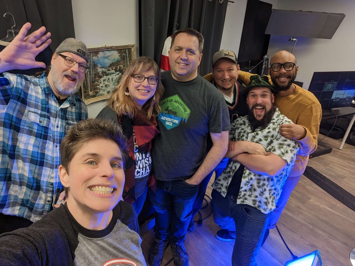 QuestKeep's tweet image. let's try this again!
It's #selflesspromosunday and we'd like to highlight the fabulous folks @AdventureDice Andrea and Blair! They are pillars of the #ttrpgcommunity and we love having them in studio for fun and games! also follow @AndreasAdv for their next charity event