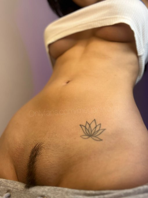 Quieres cubrirme el cuerpo con tu leche?🤤 https://t.co/CZG0Jybg9B<a href="/tag/retweet"class="tags"><span>#retweet</span></a>