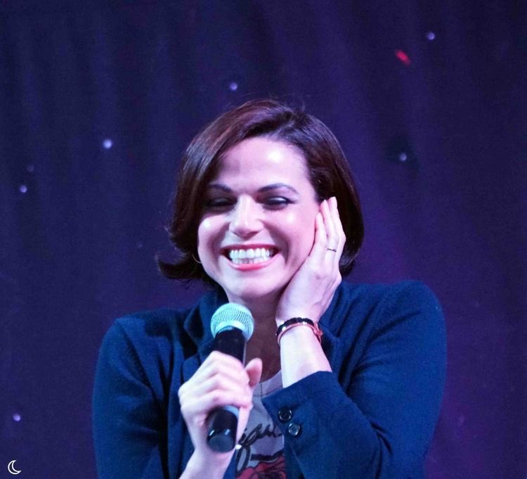 voiddvale's tweet photo. so grateful to you that you make me happy 
love you to the moon and back @LanaParrilla ❤️ https://t.co/BILRfIBfIn