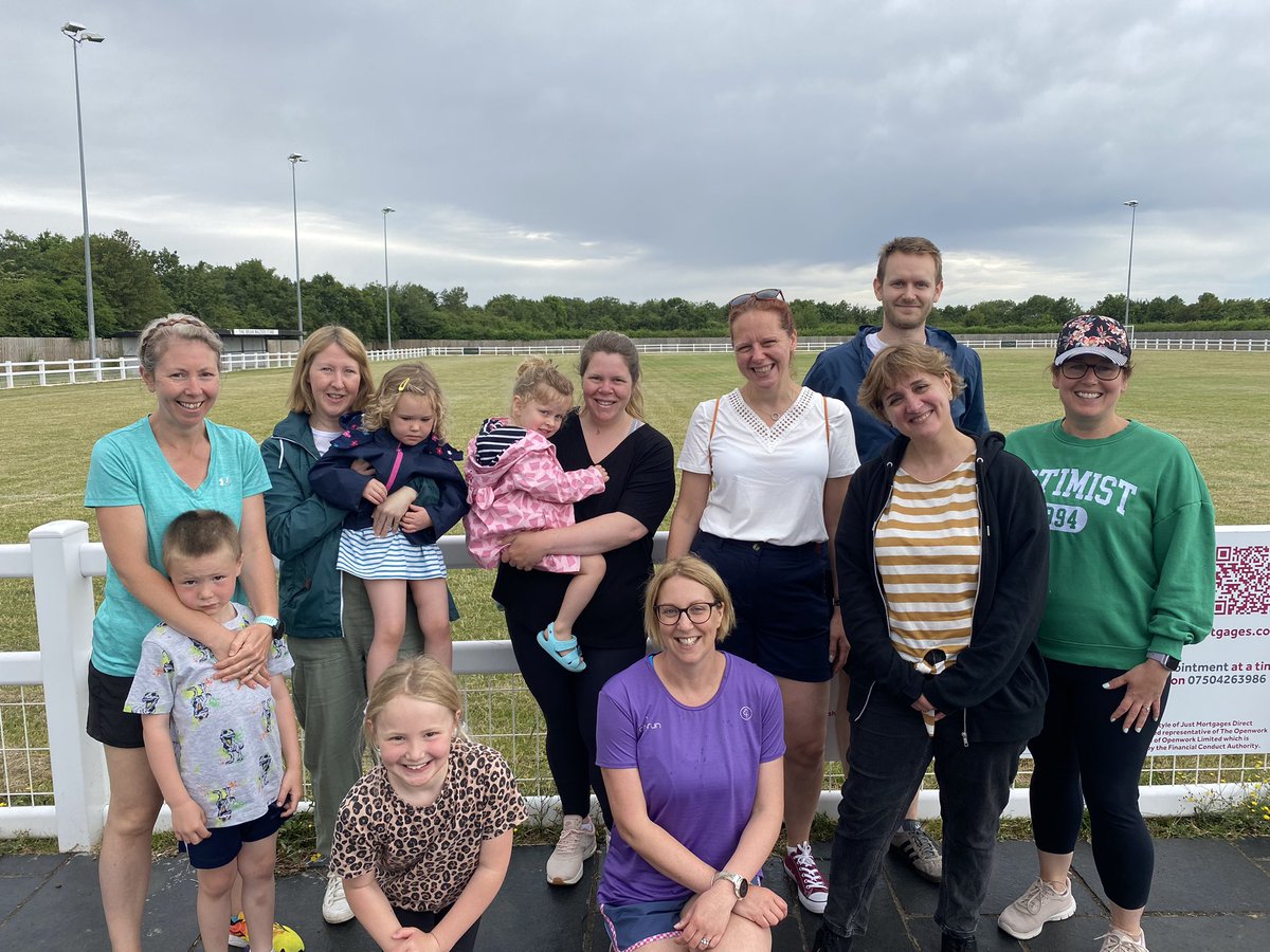 GCA_learning's tweet photo. Another GCA takeover at the Jubilee Park @juniorparkrunUK. Fantastic to see so many of our pupils running this morning especially all of the first timers. As always a big thanks to Mrs Harman for organising. #GCAhealth #GCAexperiences https://t.co/JDrTjkKEgq