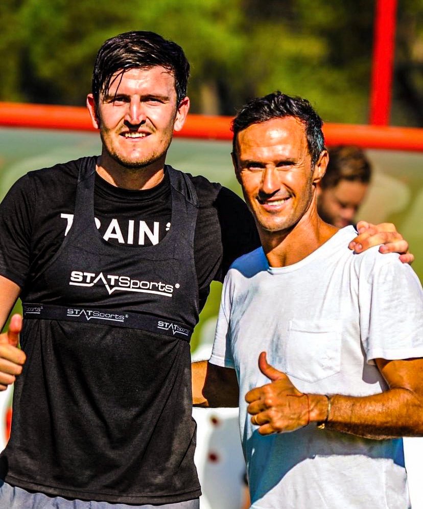 ManUnitedZone's tweet image. Harry Maguire has been training three times a day for three weeks. He has been spending time training one on one with Ricardo Carvalho. Harry wants to fight for his place and not give up. [@FabrizioRomano, @liveherewego on IG]