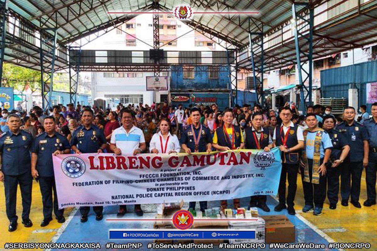 rpioncrpo's tweet photo. SERBISYONG MEDIKAL AT DENTAL, IPINAABOT NG NCRPO SA BALUT, TONDO, MANILA https://t.co/gqpP6243Bc via @@NcrpoPio https://t.co/oX80mXpLjJ