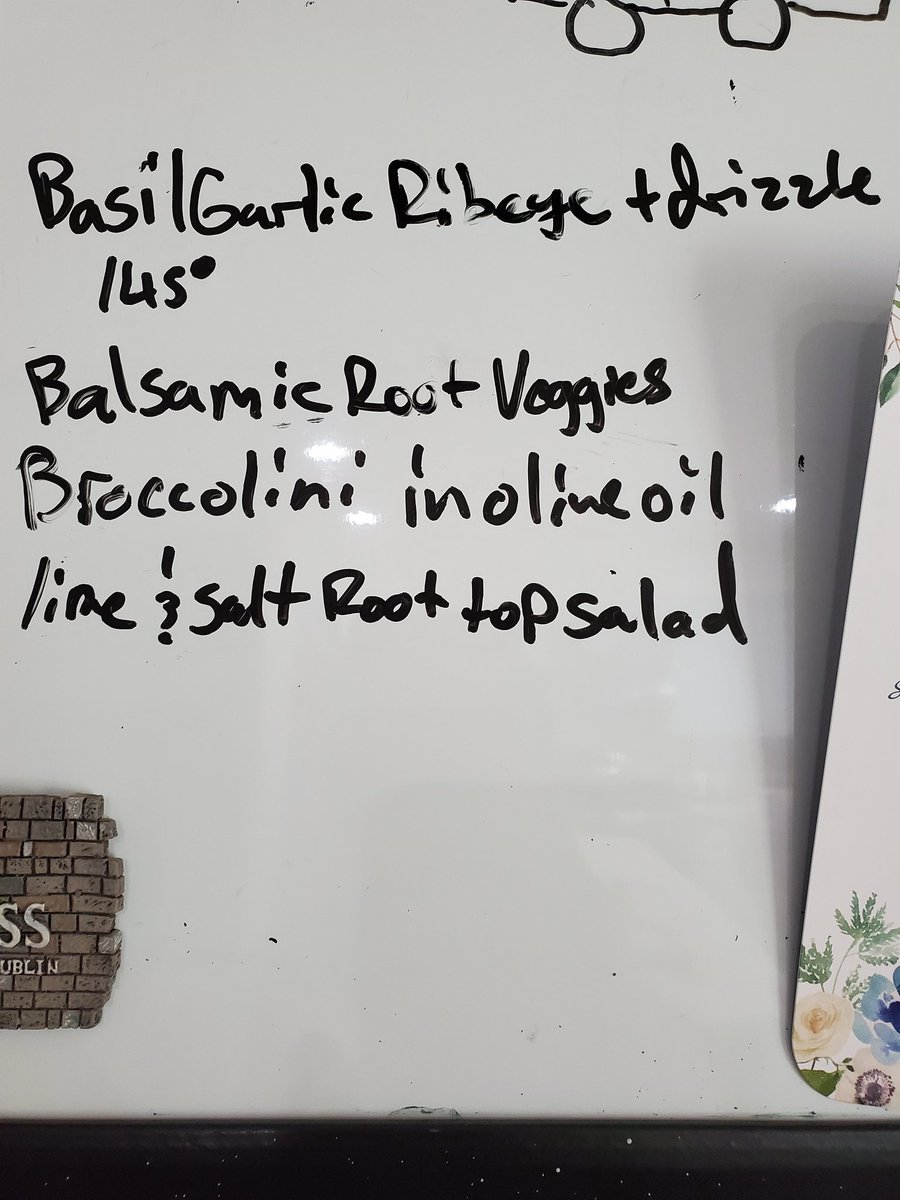 Critterclub Ⓥ 📚 tweet media