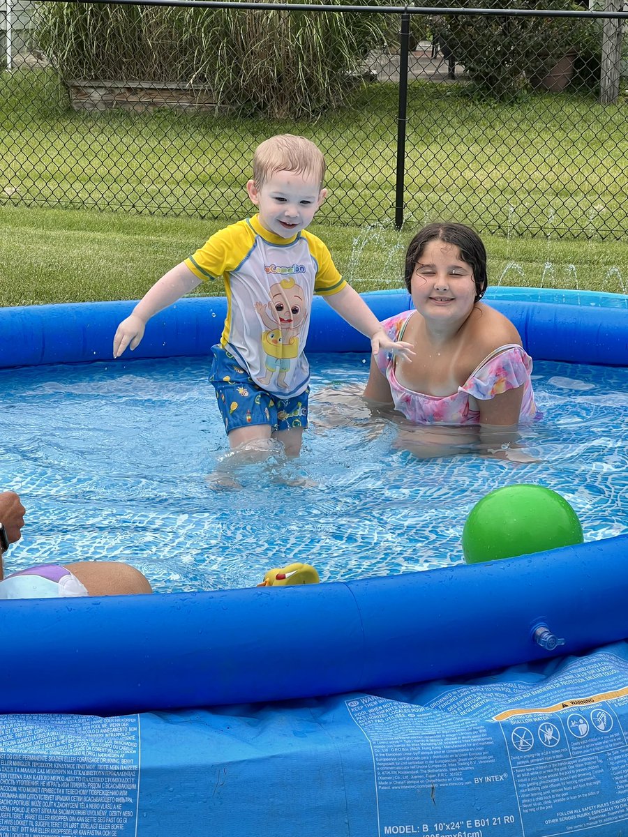 Alex_Chinn's tweet image. Enjoying this day with some water fun!