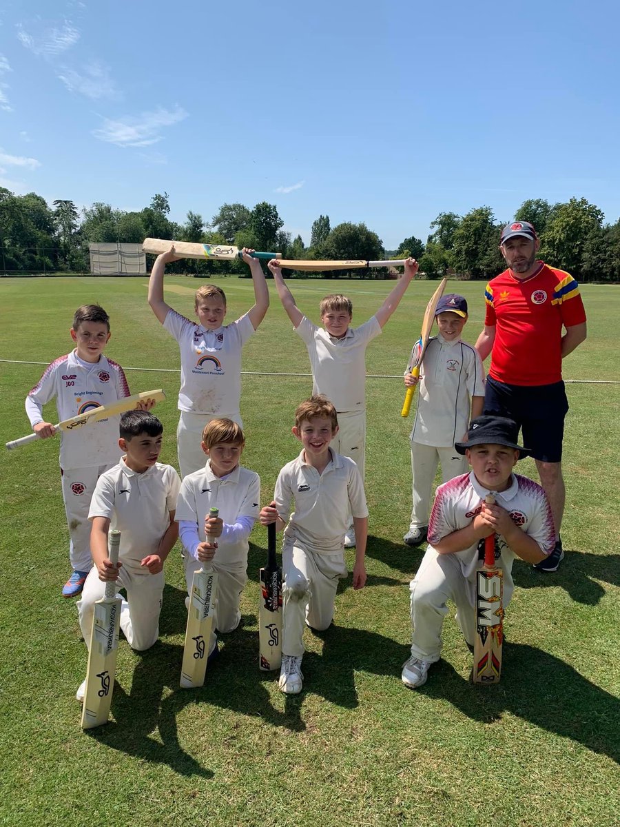 🥇🏆🎉L E A G U E W I N N E R S !!! 🎉🏆🥇 They’ve only gone and done it ! … A whole season undefeated with 1 league game left to play, our under 11s squad were crowned league champions today with a win at @GtOakleyCC #youthcricket #northantscricket
