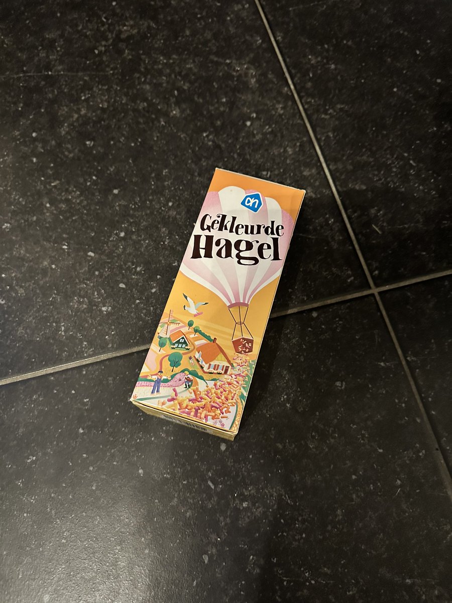 .<a href="/meteobenl/">KMI</a> voorspelde dat er hagel ging vallen, hier was het gekleurde.